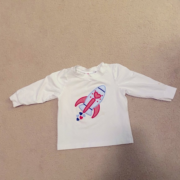 Boys Valentine’s Smocked Long Sleeve Shirt - Picture 7 of 8